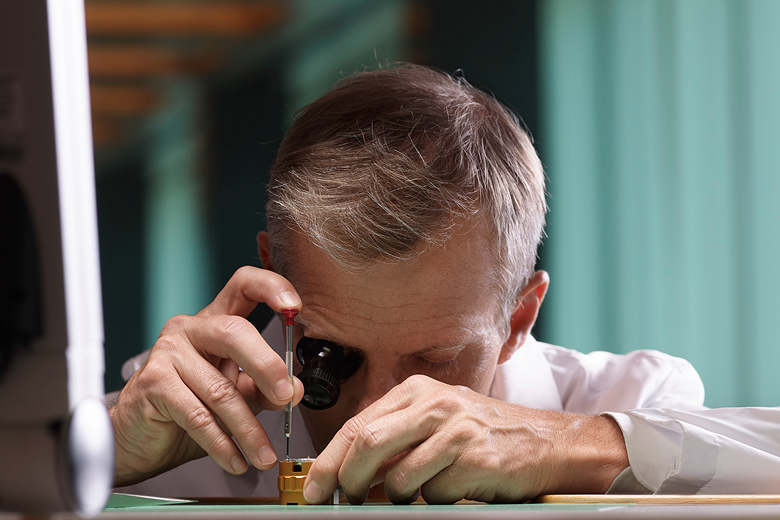 Rolex servicing prices - Vendemmia Joyero