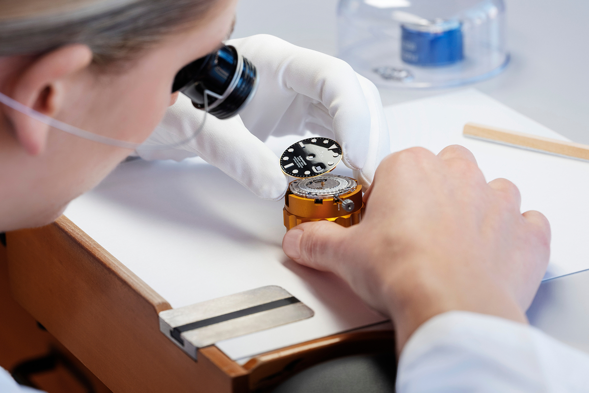 Rolex servicing prices - Vendemmia Joyero