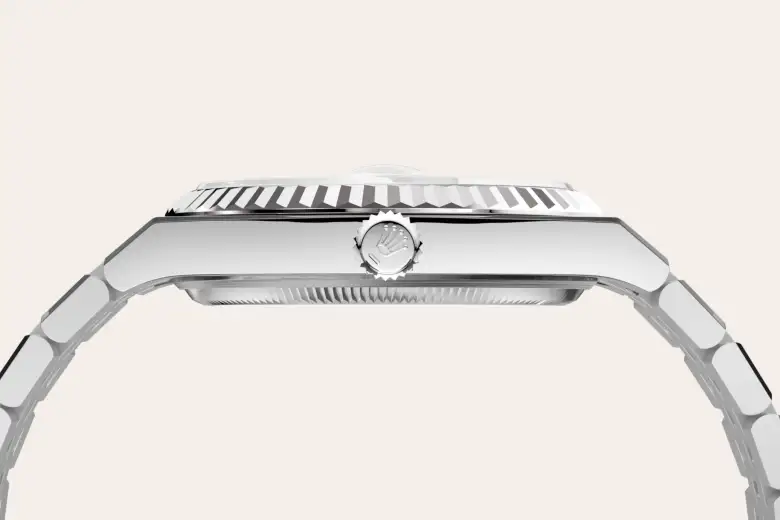 Rolex Land-Dweller in White Rolesor - combination of Oystersteel and white gold, M127234-0001 Vendemmia Joyero